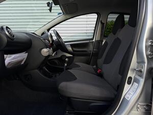 Toyota AYGO 1.0 VVT-i Mode Euro 5 5dr