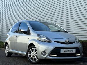 Toyota AYGO 1.0 VVT-i Mode Euro 5 5dr