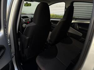 Toyota AYGO 1.0 VVT-i Mode Euro 5 5dr