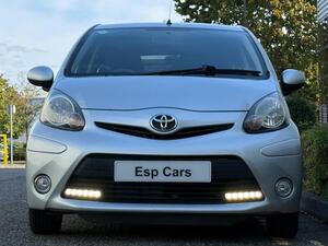 Toyota AYGO 1.0 VVT-i Mode Euro 5 5dr