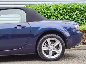 Mazda MX-5 1.8i Icon Euro 4 2dr
