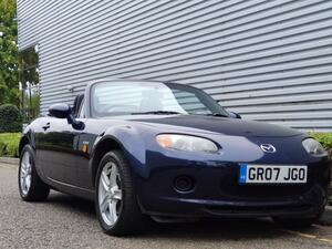 Mazda MX-5 1.8i Icon Euro 4 2dr