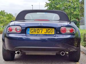 Mazda MX-5 1.8i Icon Euro 4 2dr