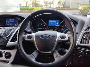 Ford Focus 1.6 TDCi Zetec Navigator Euro 5 (s/s) 5dr