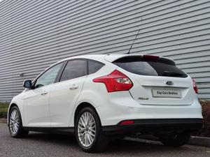 Ford Focus 1.6 TDCi Zetec Navigator Euro 5 (s/s) 5dr