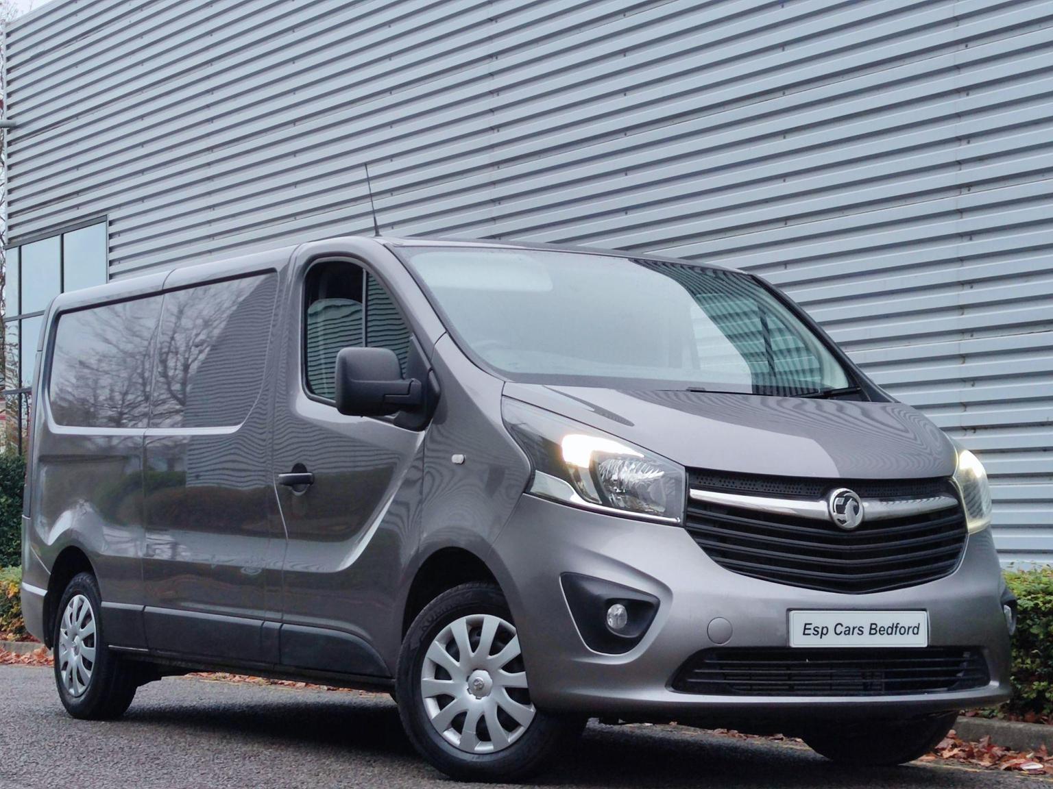 Vauxhall Vivaro 1.6 CDTi 2900 Sportive L2 H1 Euro 6 5dr