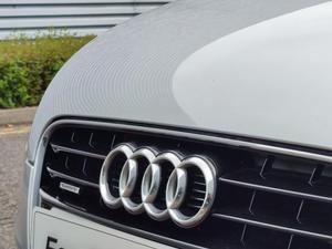 Audi TT 2.0 TFSI Sport S Tronic quattro Euro 5 (s/s) 3dr