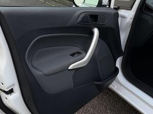 Ford Fiesta 1.4 Zetec 5dr
