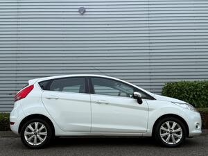 Ford Fiesta 1.4 Zetec 5dr