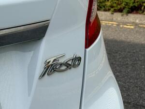 Ford Fiesta 1.4 Zetec 5dr