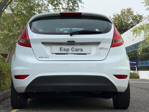 Ford Fiesta 1.4 Zetec 5dr
