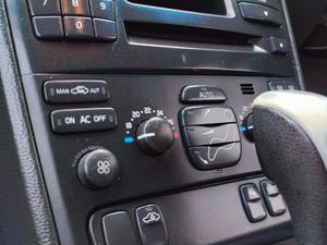 Volvo XC90 2.4 D5 SE SUV 5dr Diesel Geartronic (242 g/km, 163 bhp)