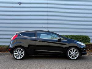 Ford Fiesta 1.0T EcoBoost Titanium EURO 6 (s/s) 3dr