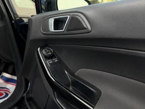 Ford Fiesta 1.0T EcoBoost Titanium EURO 6 (s/s) 3dr