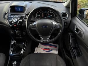Ford Fiesta 1.0T EcoBoost Titanium EURO 6 (s/s) 3dr