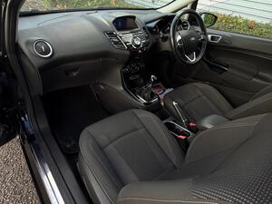 Ford Fiesta 1.0T EcoBoost Titanium EURO 6 (s/s) 3dr