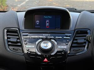 Ford Fiesta 1.0T EcoBoost Titanium EURO 6 (s/s) 3dr