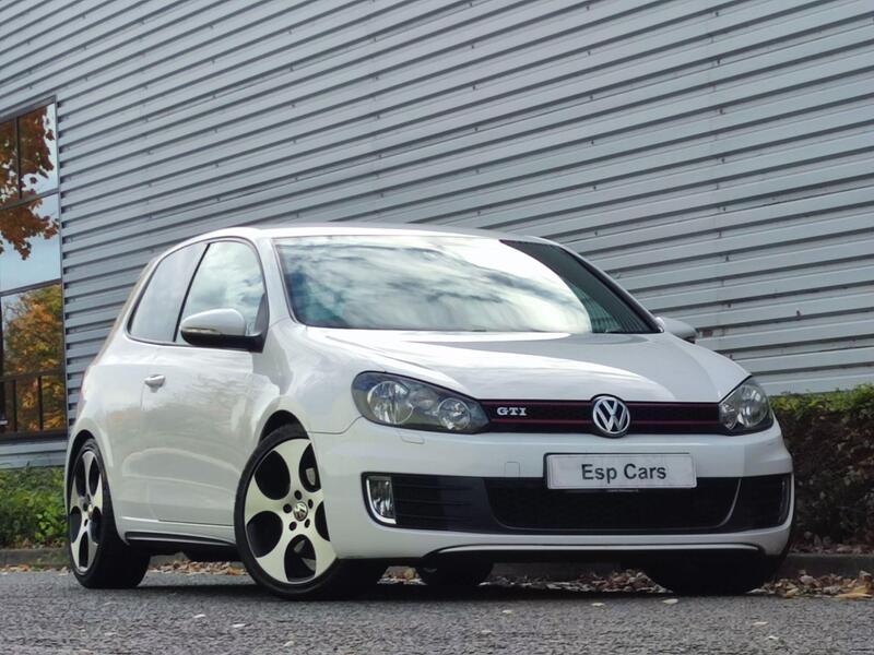 Volkswagen Golf 2.0 TSI GTI Hatchback 3dr Petrol DSG EURO 5 (210 PS)