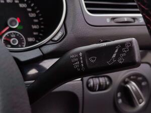 Volkswagen Golf 2.0 TSI GTI Hatchback 3dr Petrol DSG EURO 5 (210 PS)