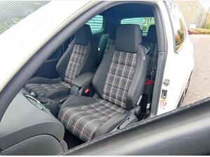 Volkswagen Golf 2.0 TSI GTI Hatchback 3dr Petrol DSG EURO 5 (210 PS)