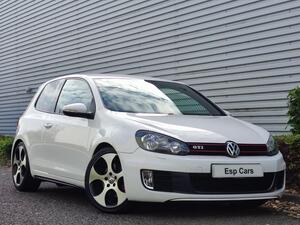 Volkswagen Golf 2.0 TSI GTI Hatchback 3dr Petrol DSG EURO 5 (210 PS)