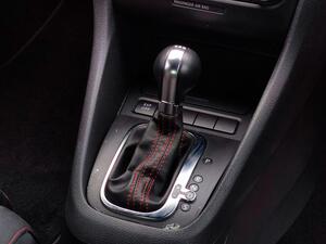 Volkswagen Golf 2.0 TSI GTI Hatchback 3dr Petrol DSG EURO 5 (210 PS)