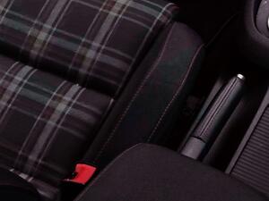 Volkswagen Golf 2.0 TSI GTI Hatchback 3dr Petrol DSG EURO 5 (210 PS)