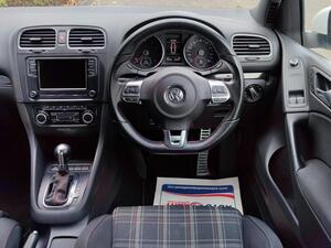 Volkswagen Golf 2.0 TSI GTI Hatchback 3dr Petrol DSG EURO 5 (210 PS)