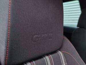 Volkswagen Golf 2.0 TSI GTI Hatchback 3dr Petrol DSG EURO 5 (210 PS)