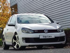Volkswagen Golf 2.0 TSI GTI Hatchback 3dr Petrol DSG EURO 5 (210 PS)