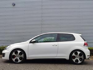 Volkswagen Golf 2.0 TSI GTI Hatchback 3dr Petrol DSG EURO 5 (210 PS)