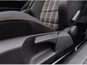 Volkswagen Golf 2.0 TSI GTI Hatchback 3dr Petrol DSG EURO 5 (210 PS)