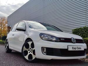 Volkswagen Golf 2.0 TSI GTI Hatchback 3dr Petrol DSG EURO 5 (210 PS)