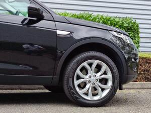 Land Rover Discovery Sport 2.0 TD4 HSE Auto 4WD Euro 6 (s/s) 5dr