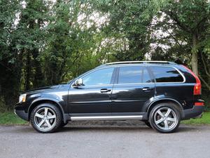 Volvo XC90 2.4 D5 R-Design SE Geartronic AWD 5dr