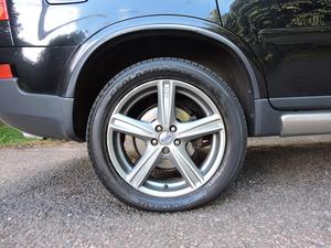 Volvo XC90 2.4 D5 R-Design SE Geartronic AWD 5dr