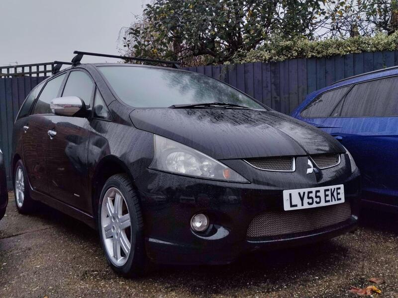 Mitsubishi Grandis 2.4 Warrior 5dr