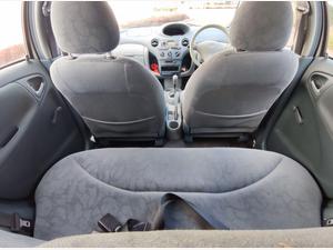 Toyota Yaris 1.3 VVT-i 16v GLS 5dr