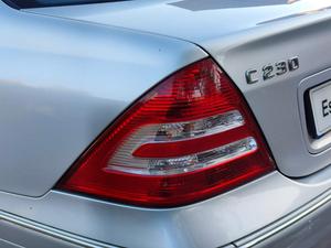 Mercedes-Benz C Class 2.5 C230 Avantgarde SE 7G-Tronic 4dr