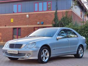 Mercedes-Benz C Class 2.5 C230 Avantgarde SE 7G-Tronic 4dr