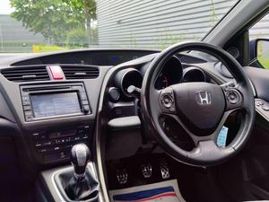 Honda Civic 1.6 i-DTEC ES-T Euro 5 (s/s) 5dr
