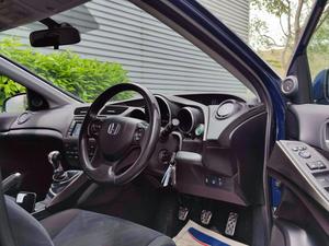 Honda Civic 1.6 i-DTEC ES-T Euro 5 (s/s) 5dr