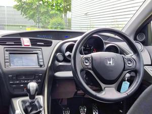 Honda Civic 1.6 i-DTEC ES-T Euro 5 (s/s) 5dr