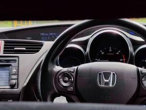 Honda Civic 1.6 i-DTEC ES-T Euro 5 (s/s) 5dr