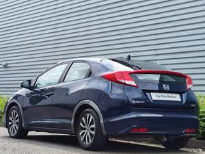 Honda Civic 1.6 i-DTEC ES-T Euro 5 (s/s) 5dr