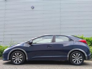 Honda Civic 1.6 i-DTEC ES-T Euro 5 (s/s) 5dr