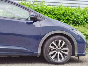 Honda Civic 1.6 i-DTEC ES-T Euro 5 (s/s) 5dr