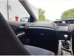 Honda Civic 1.6 i-DTEC ES-T Euro 5 (s/s) 5dr
