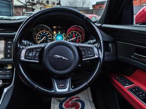 Jaguar XF 3.0 V6 S AUTO EURO 6 (s/s) 4dr