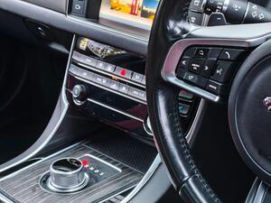 Jaguar XF 3.0 V6 S AUTO EURO 6 (s/s) 4dr